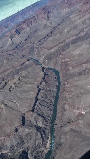 08-082 - Grand Canyon en helico